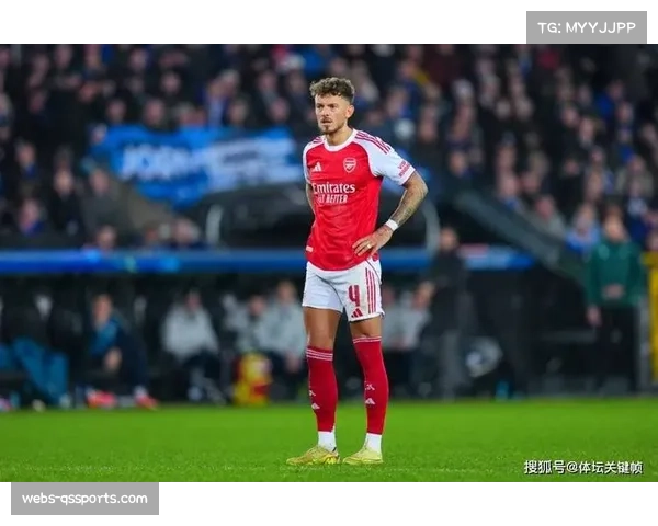 从边锋到边卫:深度通讯解读阿森纳球员本·怀特转型成功的防守智慧 从边锋到边卫:深度通讯解读阿森纳球员本·怀特转型成功的防守智慧